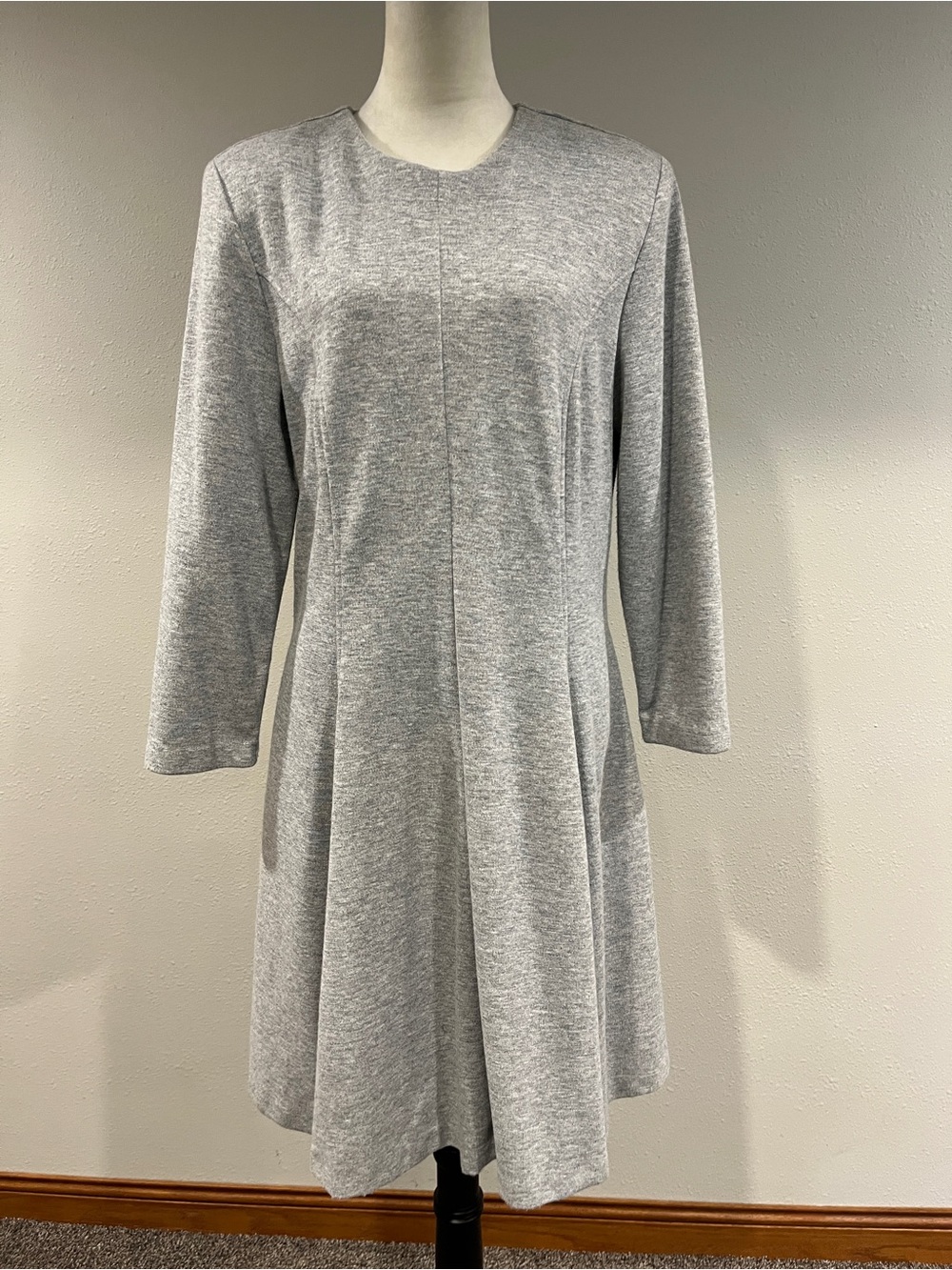 Vintage Gray Long-Sleeve mini Dress size 16